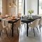 Amaretta matgrupp bord svart 6 stolar velour beige.