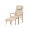 F�r� fauteuil met voetenbankje bruin.