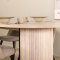 BiancaWW matgrupp matbord ektrd faner vit washed och 4 Velvet Stitches matstola velour beige.