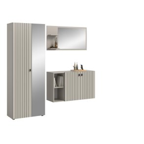 Station garderobe opstelling kashmir decor.