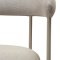 Plenti Dan-Form Esszimmerstuhl mit Armlehnen Bouclé hellgrau.