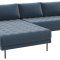 Rouge 2,5-Sitzer-Sofa mit Chaiselongue und schwarzen Beinen.